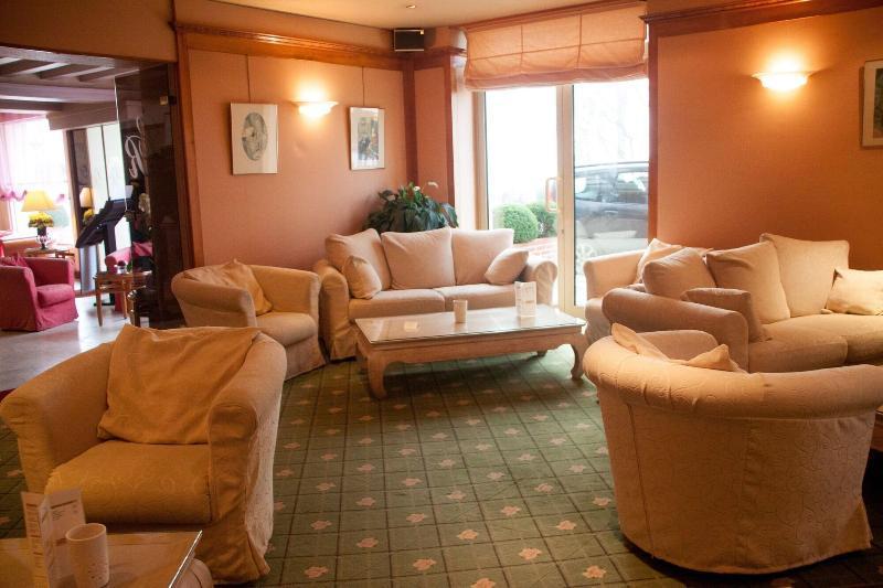 Logis Hotel Le Rivage Жьен Экстерьер фото