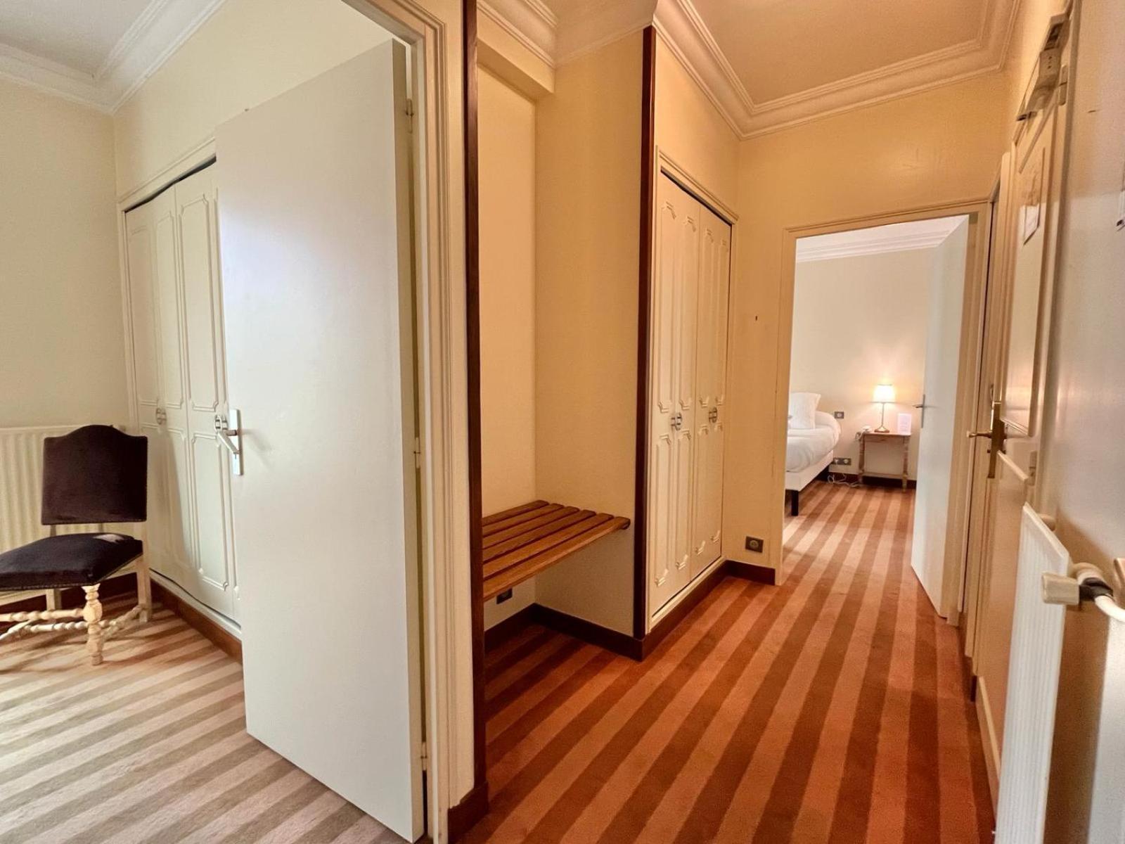 Logis Hotel Le Rivage Жьен Экстерьер фото