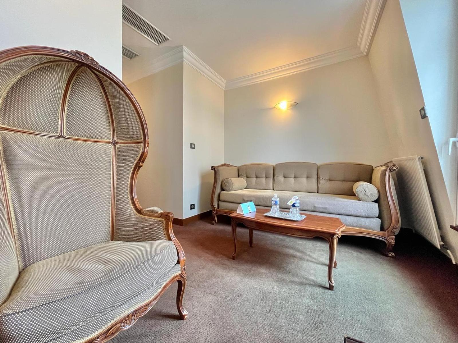Logis Hotel Le Rivage Жьен Экстерьер фото