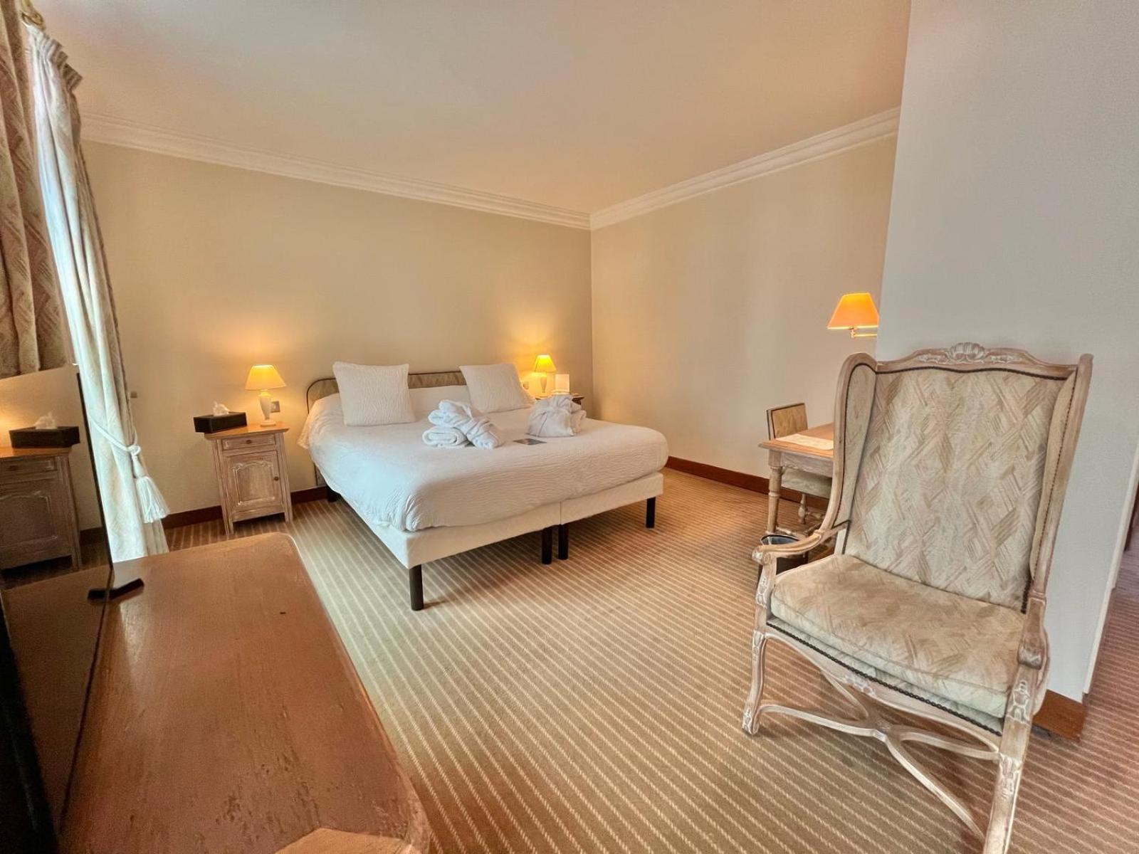 Logis Hotel Le Rivage Жьен Экстерьер фото
